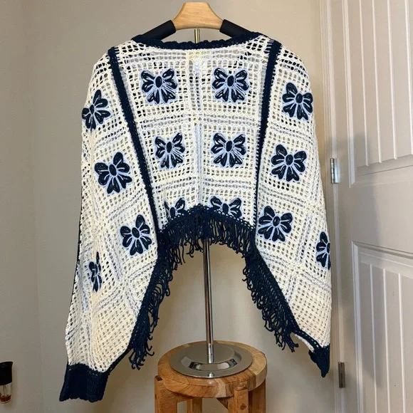 NWT House of Harlow white/blue crochet butterfly sweater - Picture 2 of 4